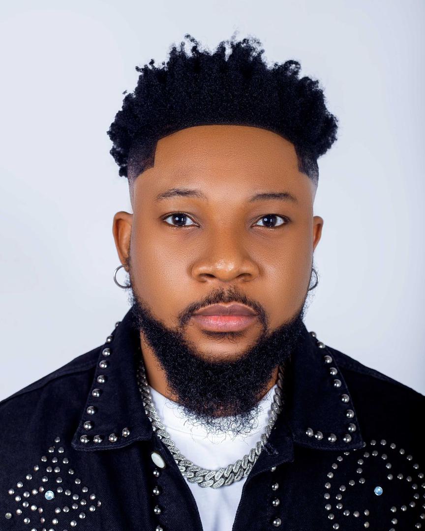 Oluwa Zizzle: Nigerian Afrobeat Artist Blending Soul, Hip-Hop & Cultural Stories